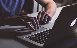 8个USDT到底值多少人民币？附汇率换算方法与购买途径